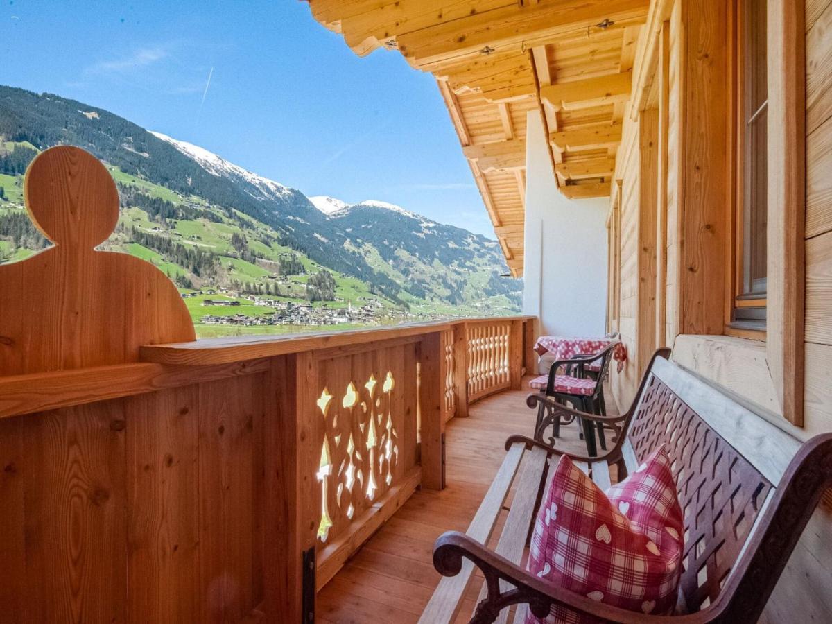 Beautiful Apartment In Ramsau With Balcony Ramsau im Zillertal Exterior foto